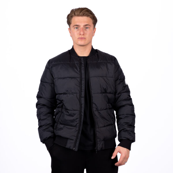 BRACKET Bomber Puffer Jack Black
