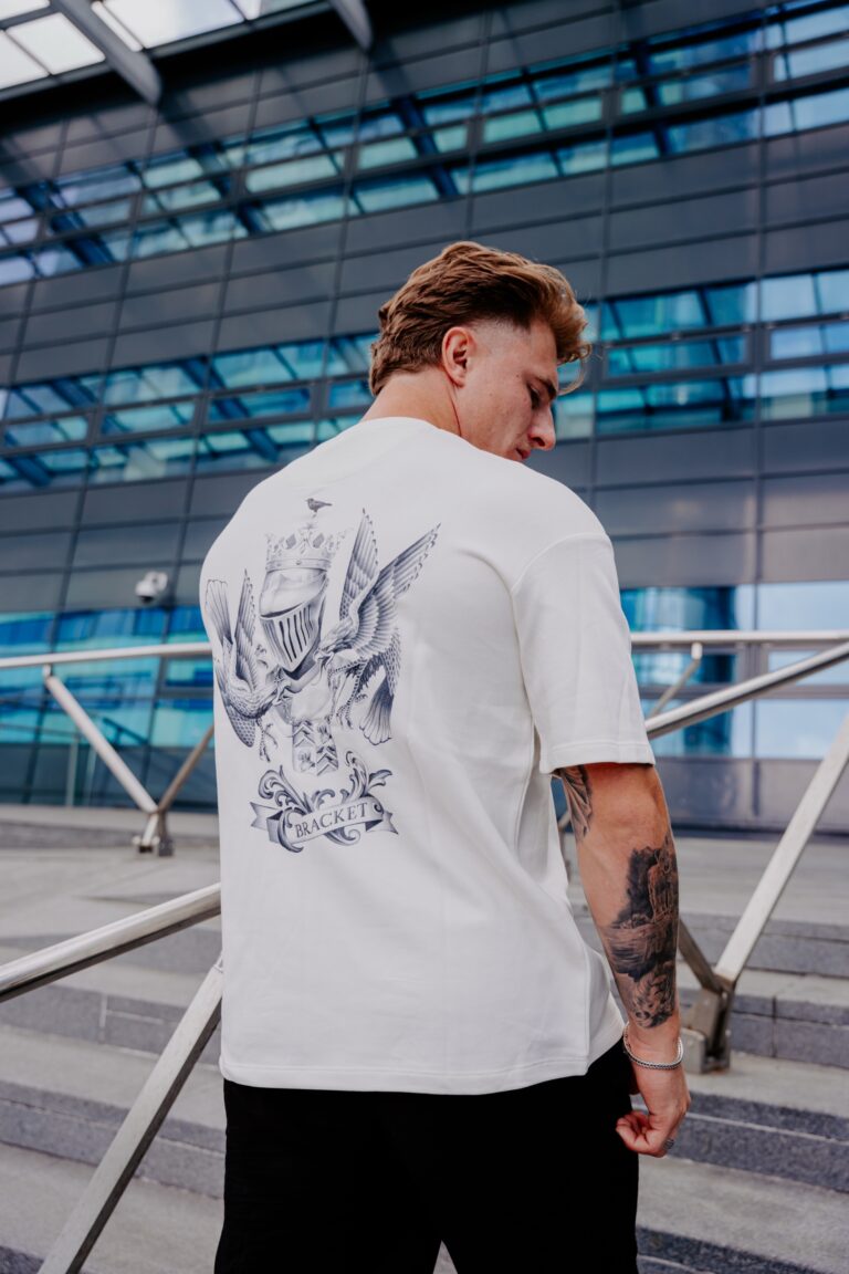 BRACKET x Tattoo Boetz Helmond T-shirt crème, achterkant