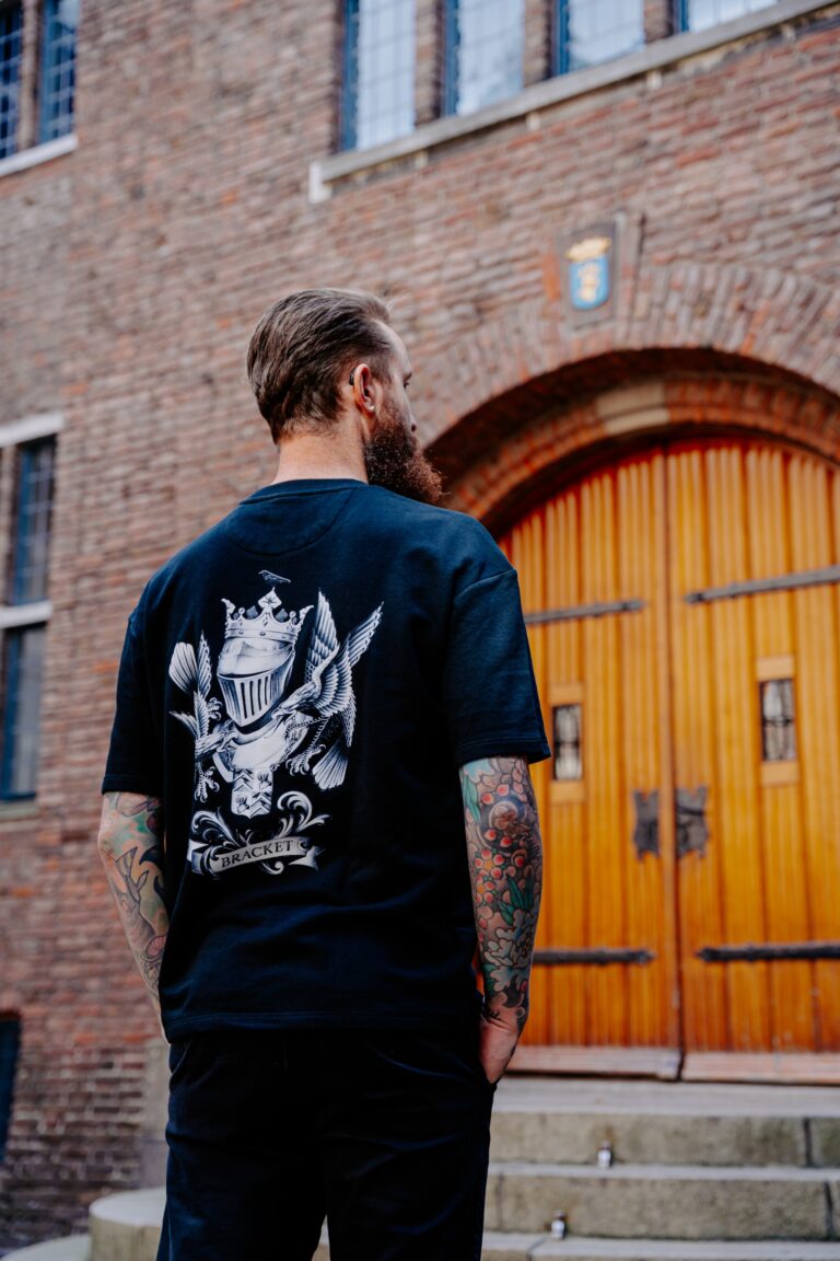 BRACKET x Tattoo Boetz Helmond T-shirt zwart