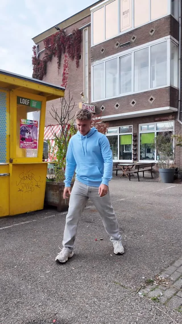 Sky blue basic! Perfect for the colder days…